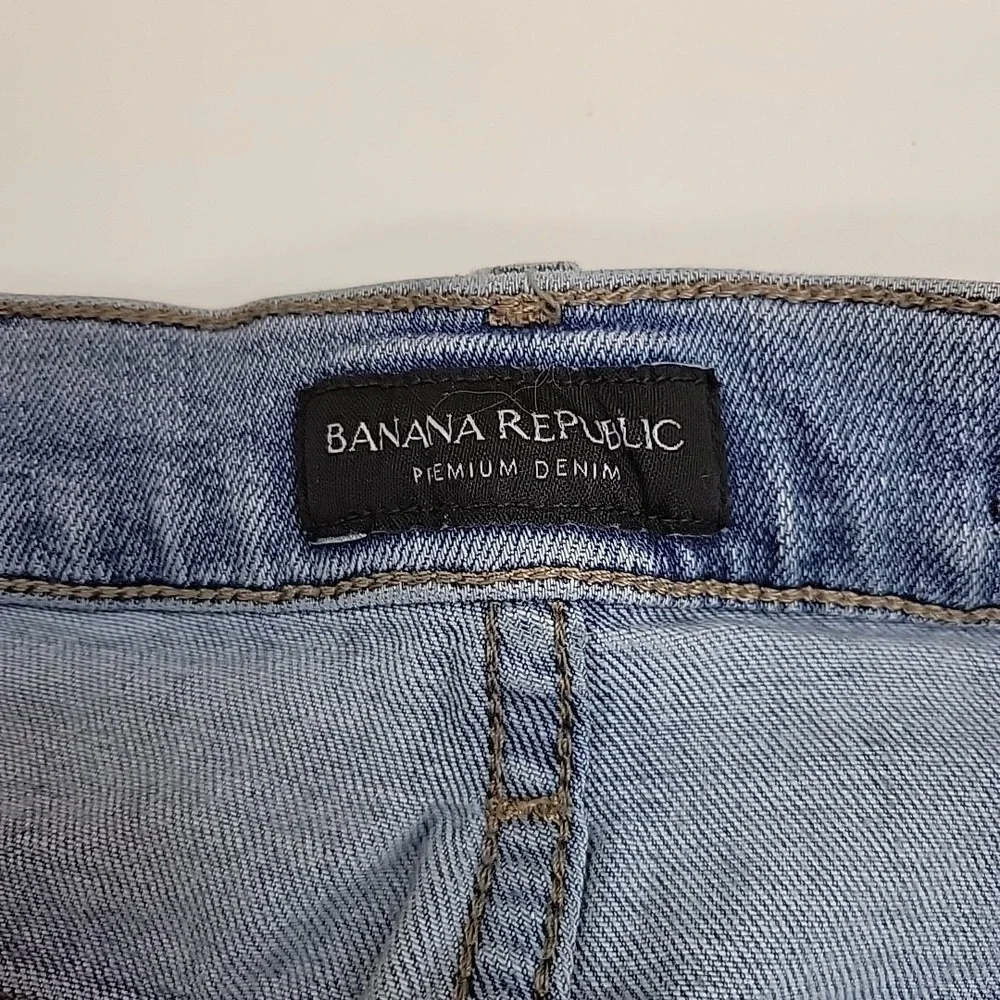 Banana Republic Premium Denim Women's Button Fly Straight Wide Leg Jeans Light W - Picture 3 of 13